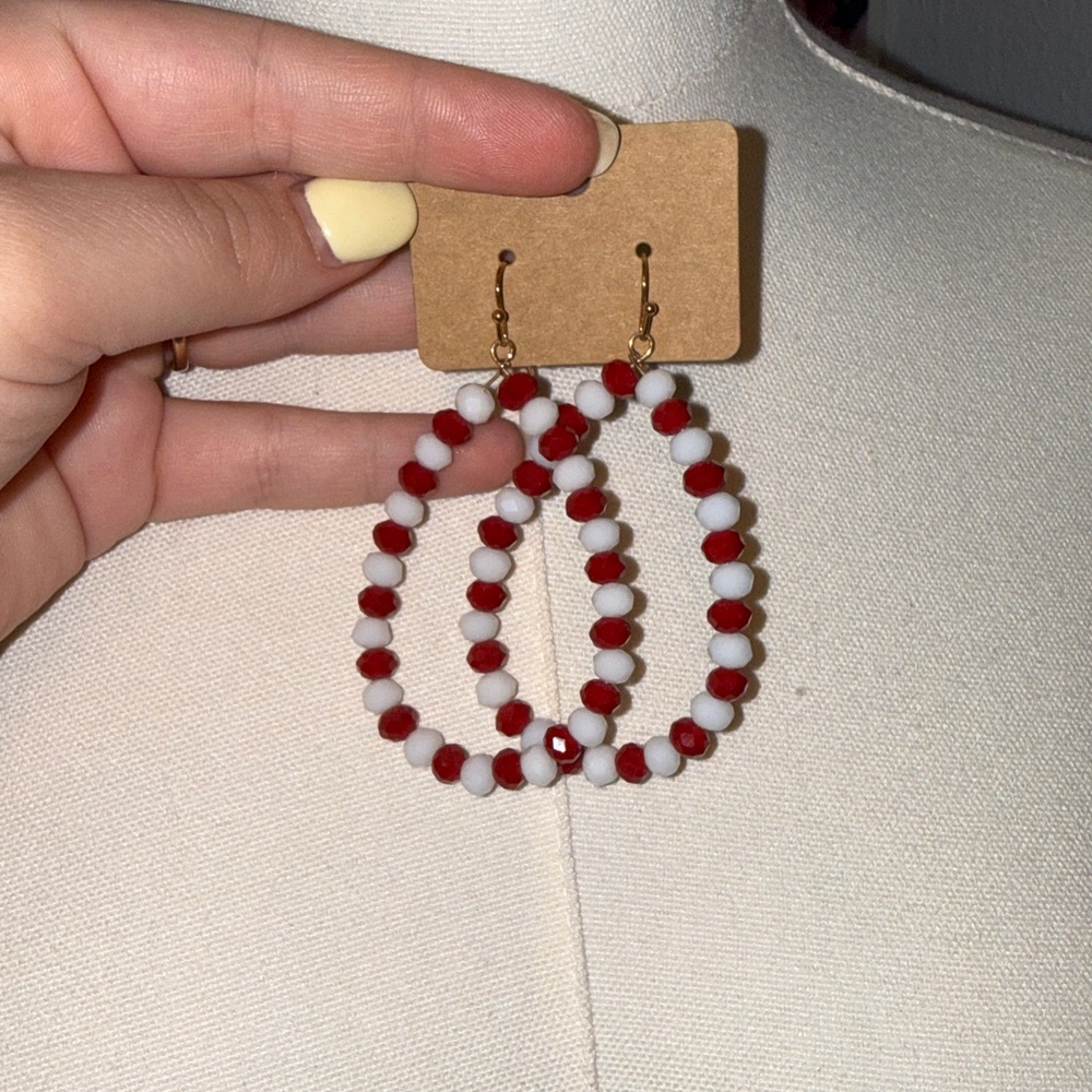 Chic Maroon and White Beaded Teardrop Earrings